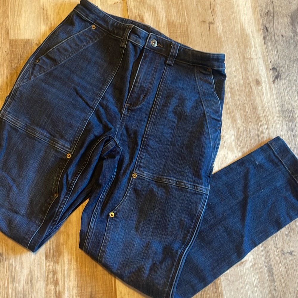 Women’s Duluth Trading Co carpenter jeans